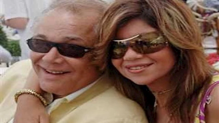 نجل محمود عبد العزيز: اسم بوسي شلبي لم يرد في إعلام الوراثة.. وخسرت كل درجات التقاضي