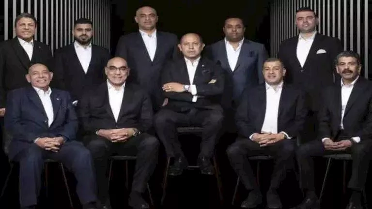 "اعتماد جون والمدرب الجديد".. اجتماع عاصف في الزمالك بحضور لبيب