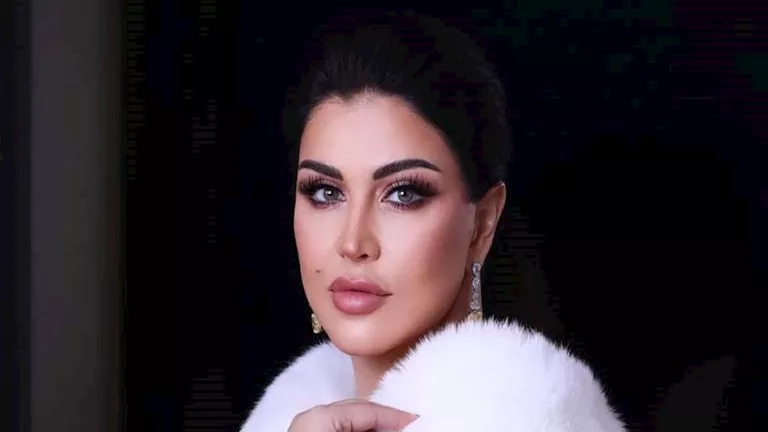 بـ فستان جريء وشفاف.. جومانا مراد بإطلالة لافتة في أحدث ظهور
