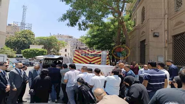 25 صورة من جنازة نجل الموسيقار صلاح الشرنوبي