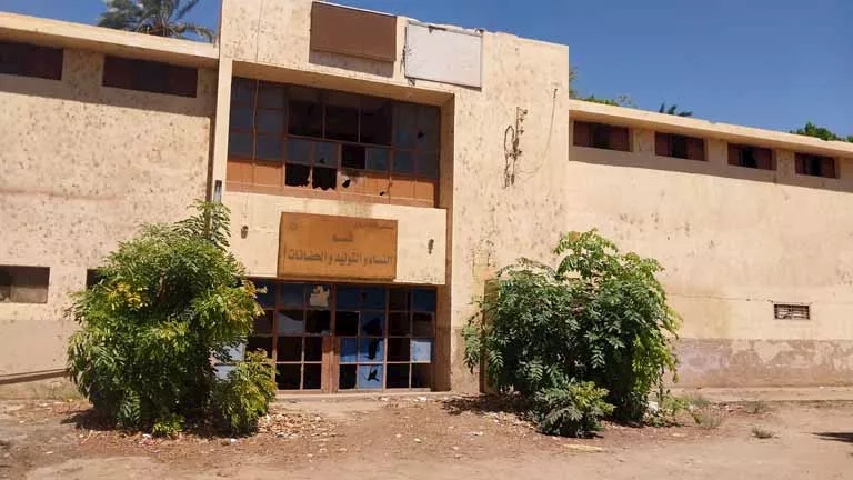 مستشفى نقادة بين الإزالة والصيانة.. الأهالي يصرخون والمسؤولون يوضحون