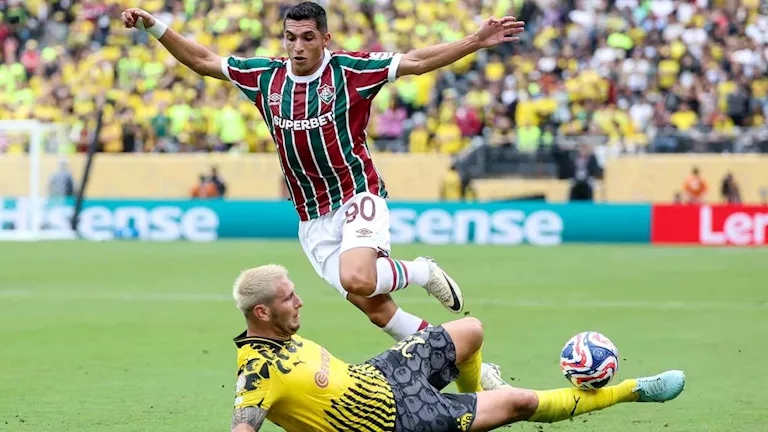 لحظة بلحظة.. بوروسيا دورتموند ضد مونتيري 1-0