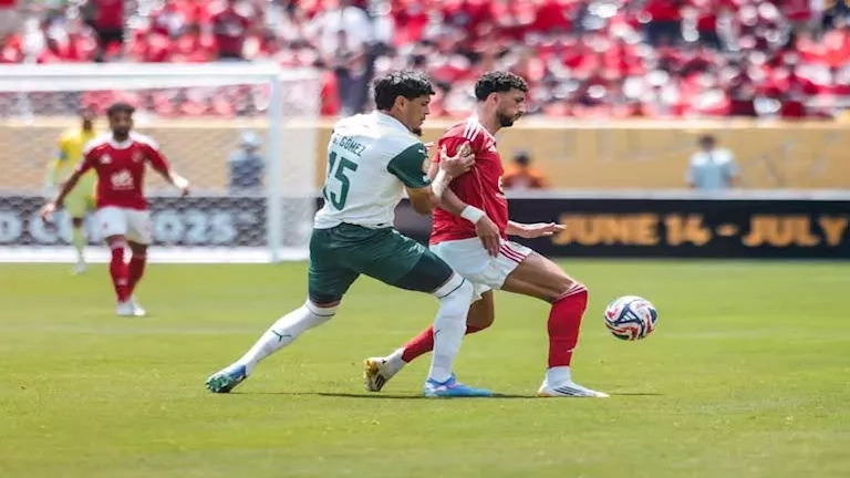 صحيفة "ماركا" تُخطئ شعار الأهلي في كأس العالم للأندية.. ما القصة؟
