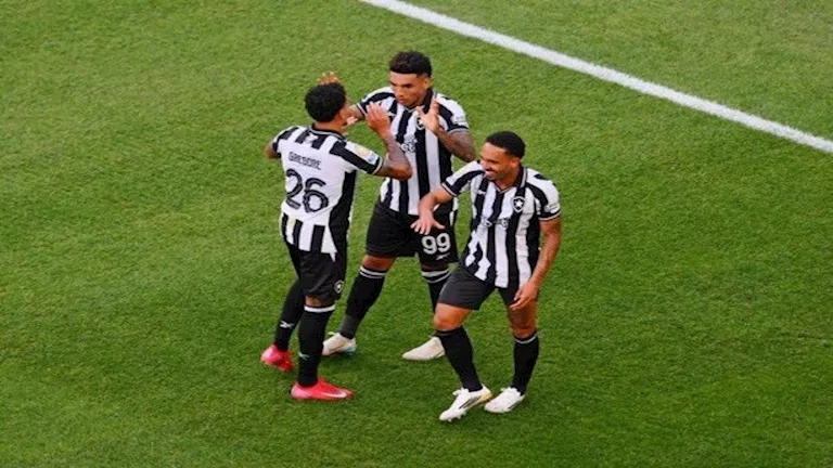 أول فريق يضمن الصعود إلى دور ال 16 ببطولة كأس العالم للأندية 2025