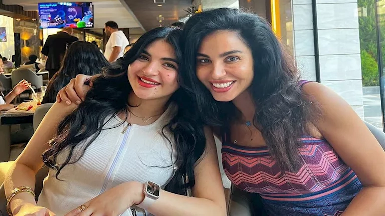 بالصور.. أحدث ظهور لـ نسرين أمين بصحبة سوزي "الأردنية"