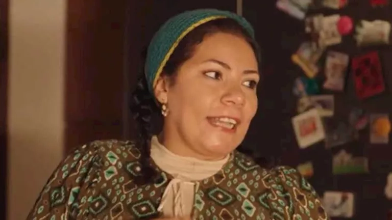 إيمان السيد تعلق بطريقة كوميدية على تصعيد الأحداث بين إيران وإسرائيل