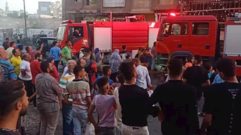 السيطرة على حريق في عقار سكني بشبرا الخيمة