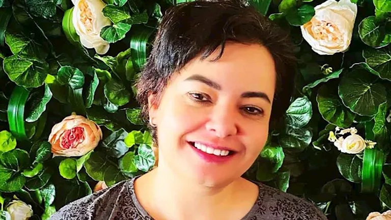 هل اسم المرأة عورة؟.. جدل يتجدد حسمته دار الإفتاء