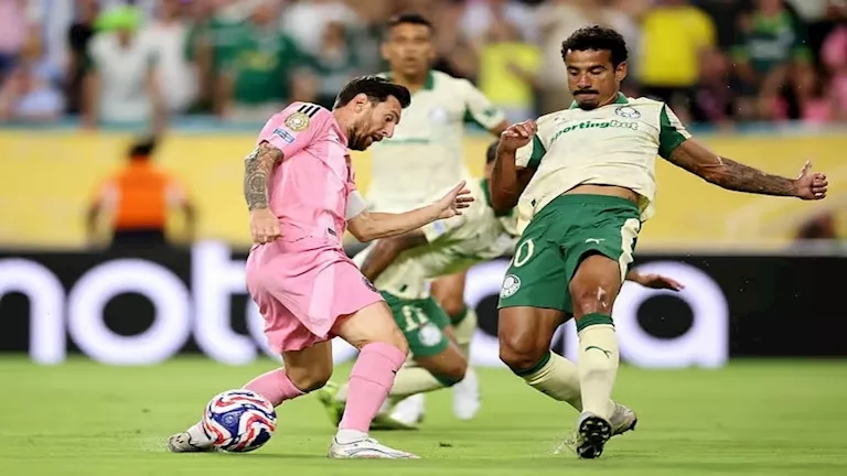 لحظة بلحظة.. إنتر ميامي 2-2 بالميراس.. هدف سواريز