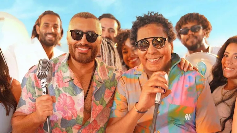 بعد المشاركة في كليب "الذوق العالي".. محمد منير لـ تامر حسني: "فخور بيك"