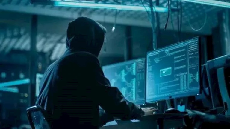 احذر.. منصة "VSA" نصبت على 57 مواطنًا بـ2.6 مليون جنيه