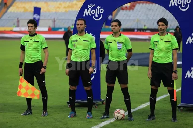 حكم VAR القمة.. الغندور يغادر لتونس الليلة لإدارة لقاء الترجي وشبيبة العمران