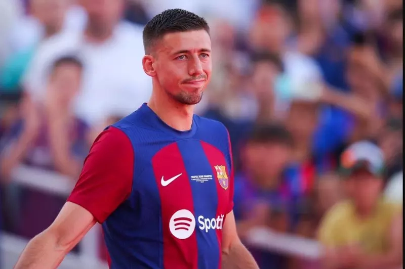 تقرير: لينجليه يتفاوض مع برشلونة للرحيل إلى أتلتيكو مدريد