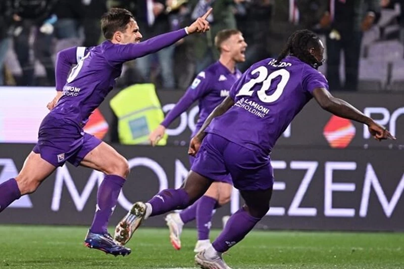 مباراة بدأت في ديسمبر.. فيورنتينا يصعق إنتر ميلان بثلاثية في الدوري الإيطالي