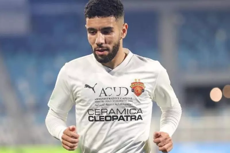 سيراميكا يكشف موعد عودة قندوسي للملاعب بعد الإصابة المروعة ضد فاركو