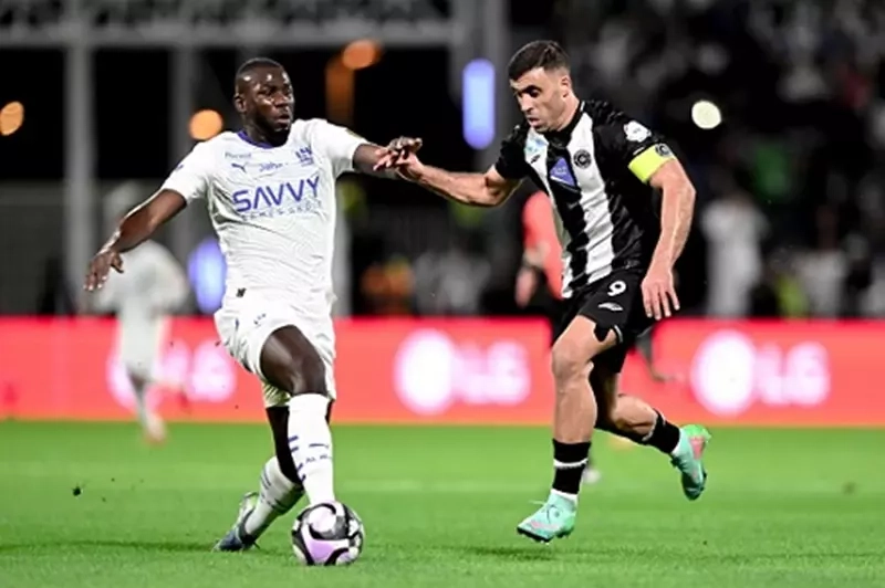 ميتروفيتش أمام حمد الله.. تشكيل الهلال والشباب في دوري روشن السعودي