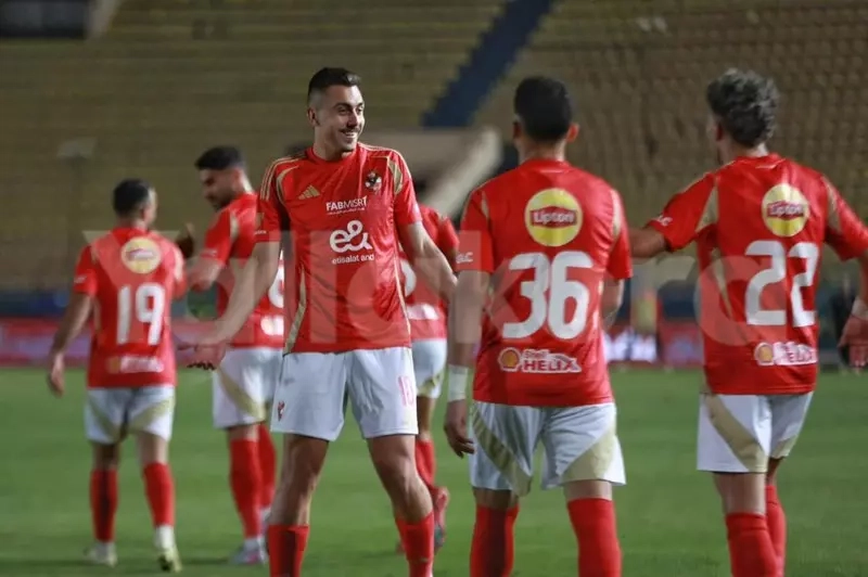 جولة قد تحسم اللقب.. حكام مباراتي الأهلي وبيراميدز ضد البنك الأهلي وبتروجيت