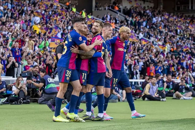 استمرار غياب كوندي.. قائمة برشلونة لمواجهة فياريال في الدوري الإسباني
