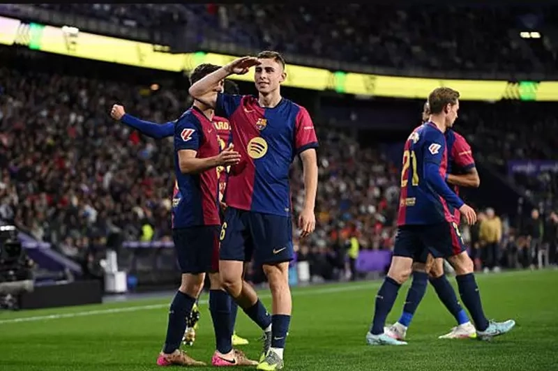 برشلونة في ورطة.. هل تعود الحياة لمدريد بسبب أوساسونا؟