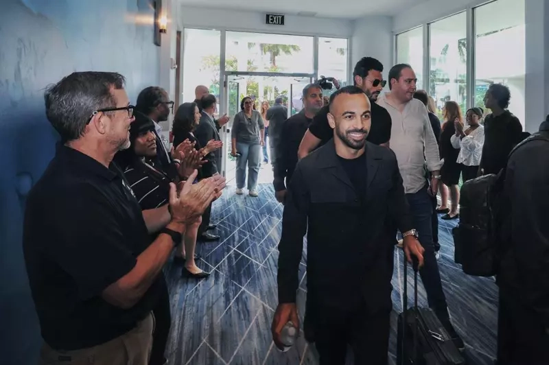 "هاللو أمريكا بصفقة جديدة وممر شرفي".. الأهلي يصل ميامي بـ "نيولوك جديد"