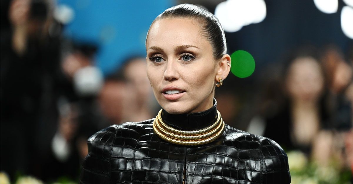 Miley Cyrus's 'Excruciating' Ovarian Cyst Rupture: What Are the Warning Signs?