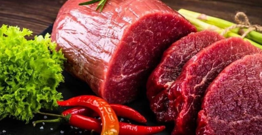 رئيس غرفة القصابين: ''200 طن من اللحوم الحمراء مُتوفرة حاليا لدى شركة اللحوم''