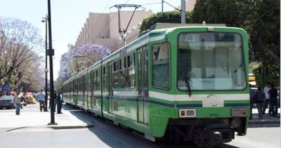 نقل تونس: فتح محضر اثر اشغال نار في عربة مترو بالخط 4