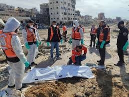 الدفاع المدني بغزة يعلن عن استشهاد 42 فلسطينيا فى القطاع