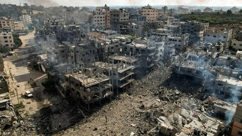 Gaza on brink of 'total collapse' as Israel kills more at food queue