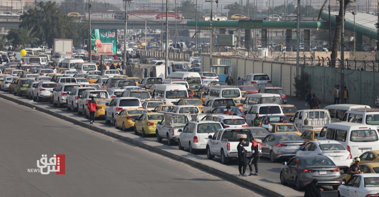 Traffic congestion drains Iraq's economy, hampers growth