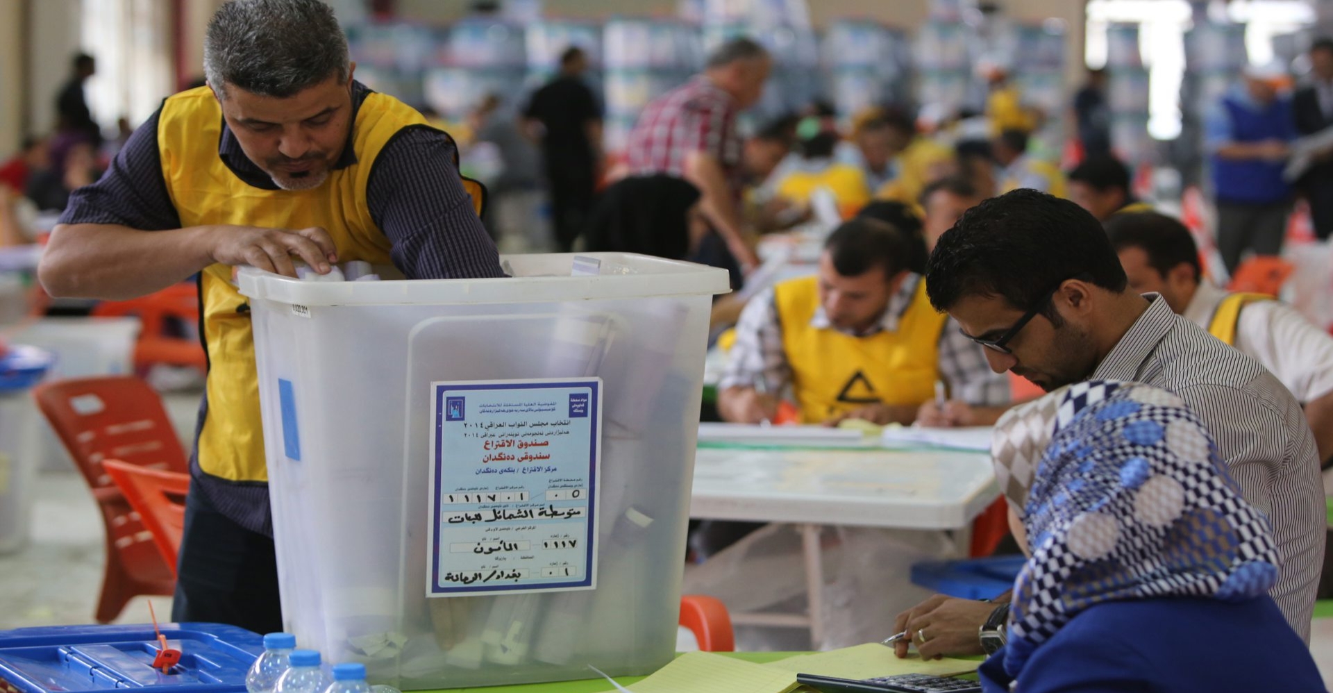 مع قرب الانتخابات.. الطائفية تعود لتحديد مصير العراق السياسي