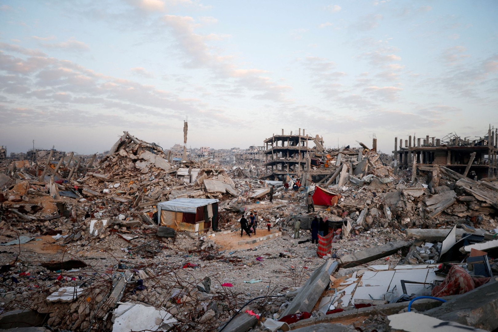 UN staff member killed, Five injured in Gaza amid Israeli strikes