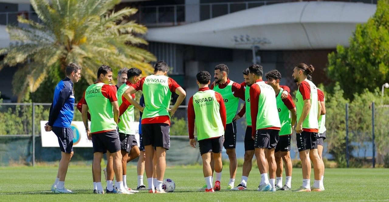 المنتخب العراقي يختتم تدريباته في البصرة ويتوجه الى عمان عصراً