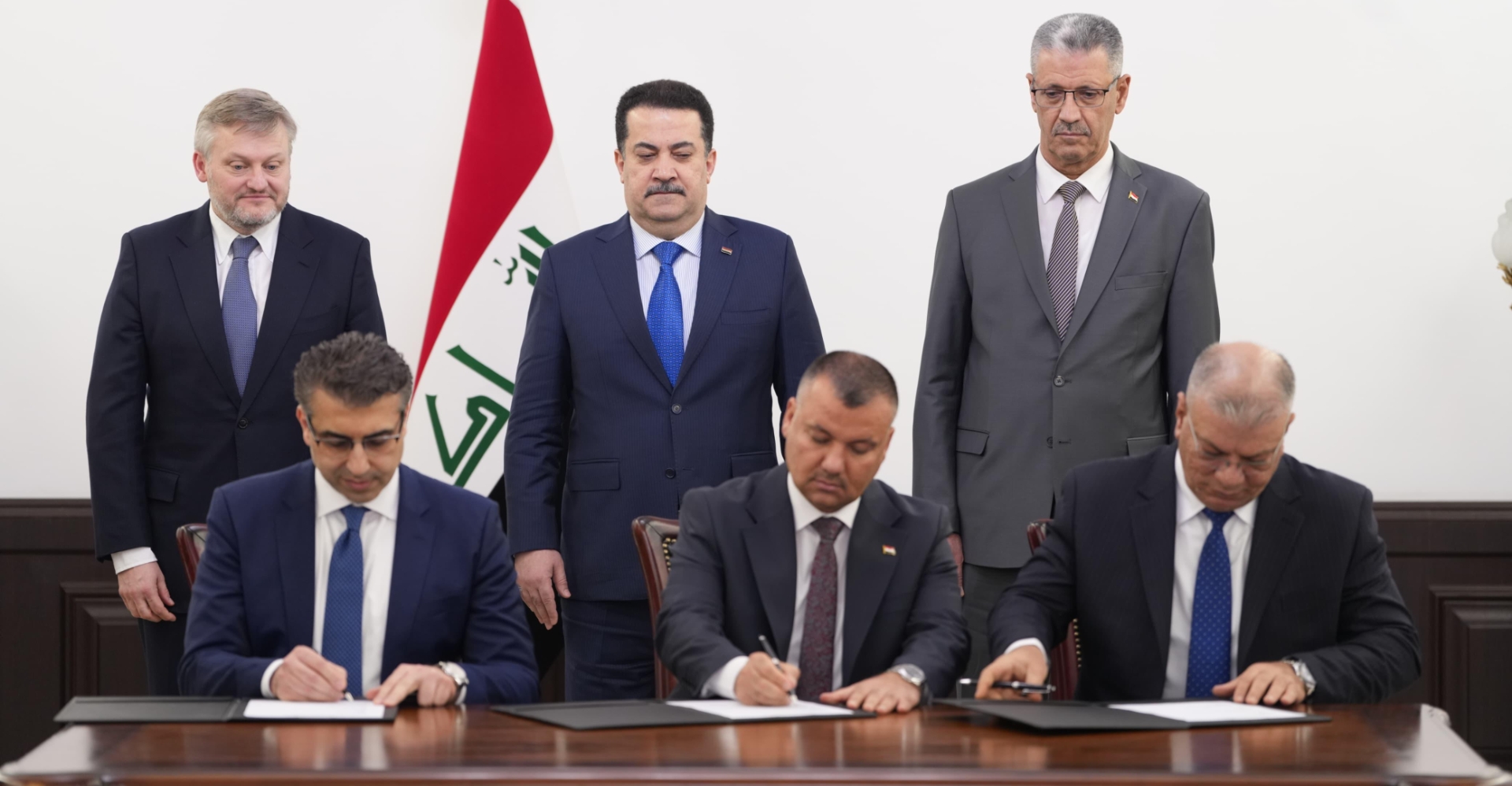 Iraq signs deal with BP to boost Kirkuk oil production