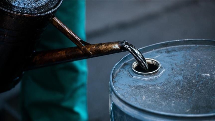 Oil set for worst week in months over Trump's new tariffs