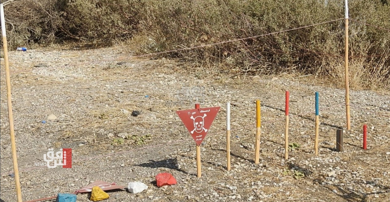 War debris, landmines stop Syrians from returning