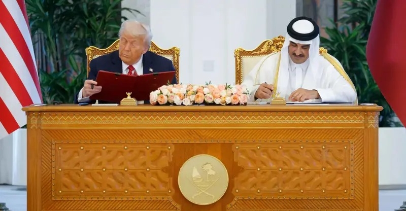 تتجاوز تريليون دولار.. ترامب يوقع "صفقات تاريخية" مع قطر