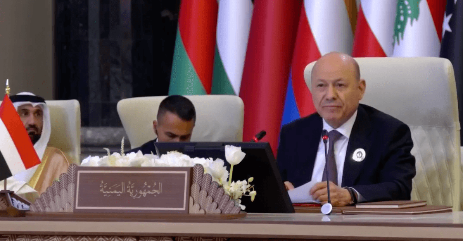 Baghdad Summit: Yemen's al-Alimi urges Arab unity to confront 'Houthi menace'