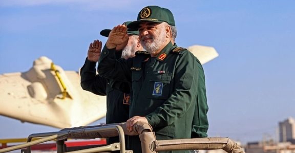 Iran vows 'strong response' to any attack