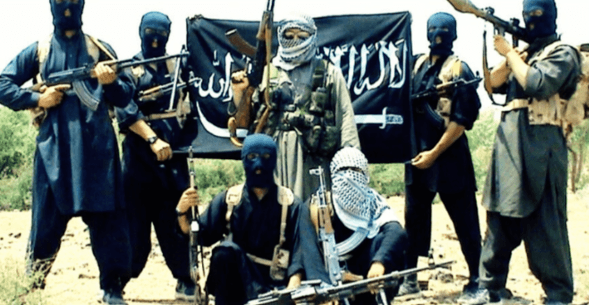 مهدداً ترامب وماسك وآخرين.. تنظيم "القاعدة" يدعو لـ"اغتيال قادة" بالمنطقة
