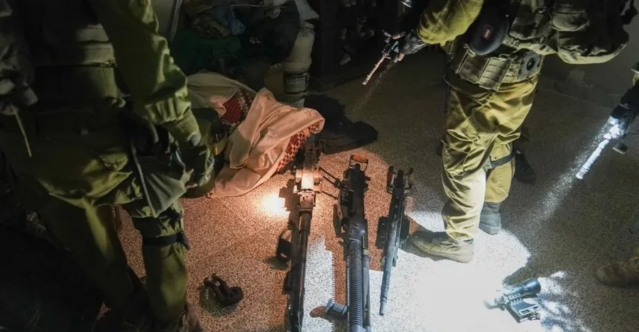 Israel arrests Hamas suspects in Southwest Syria