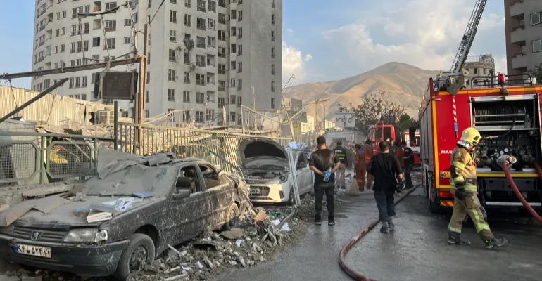 تقرير بريطاني يحذر من تكرار سيناريو العراق في ايران: داعش يتربص
