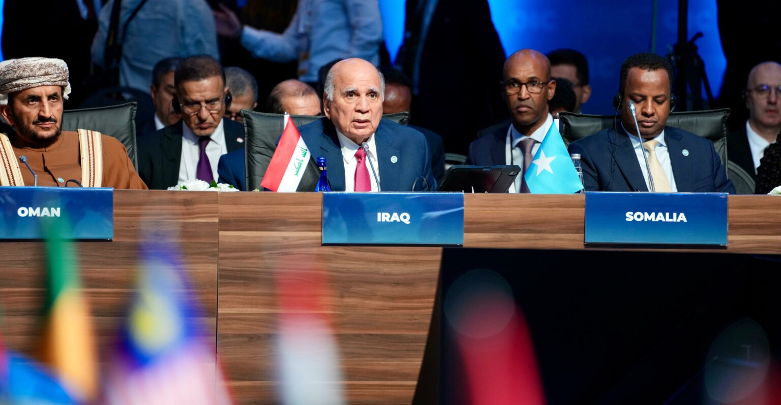 Iraqi FM calls for regional committee to defuse crisis