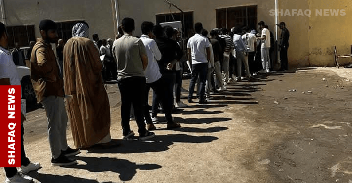 رسوم وضرائب مرتفعة بلا خدمات.. مفارقة "استفزازية" في الدوائر الحكومية العراقية