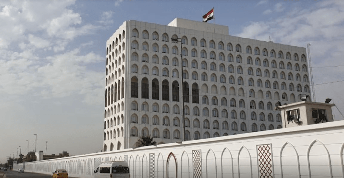 الخارجية العراقية تصدر توضيحاً بشأن "قوائم السفراء الجدد"