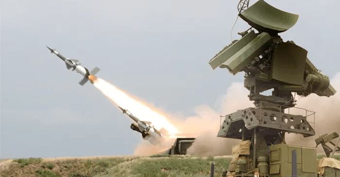 Russia and Ukraine exchange fire while Trump prepares peace summit