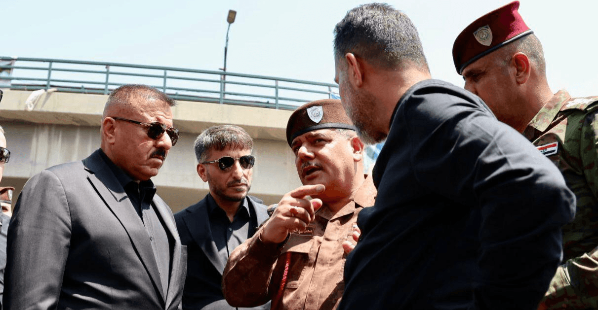 وزير الداخلية يعلن من النجف عن خطة متكاملة للزيارة الأربعينية