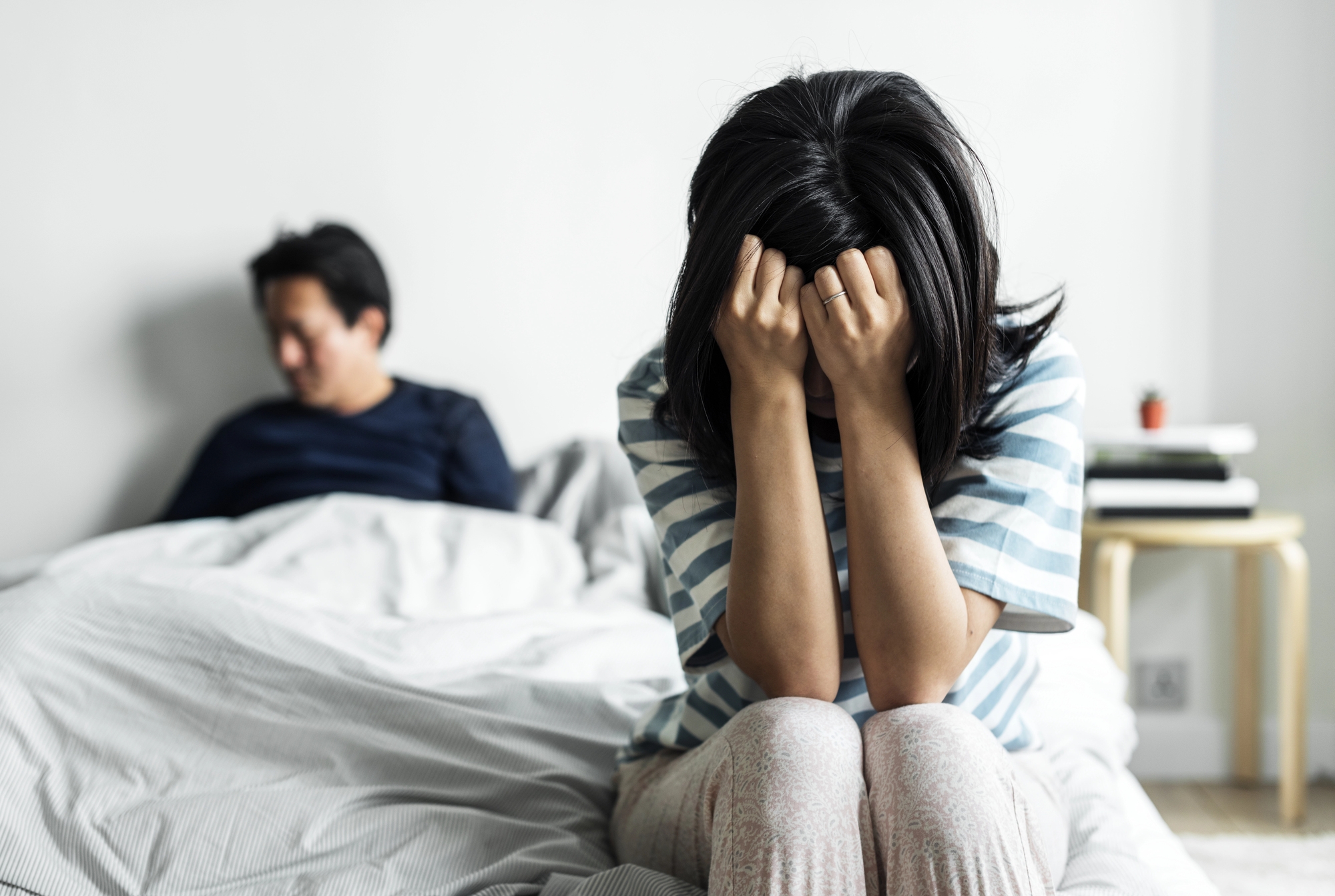 'Should I break up?' — Woman upset that her boyfriend keeps 'liking and following random girls on Instagram' because 'they're pretty'