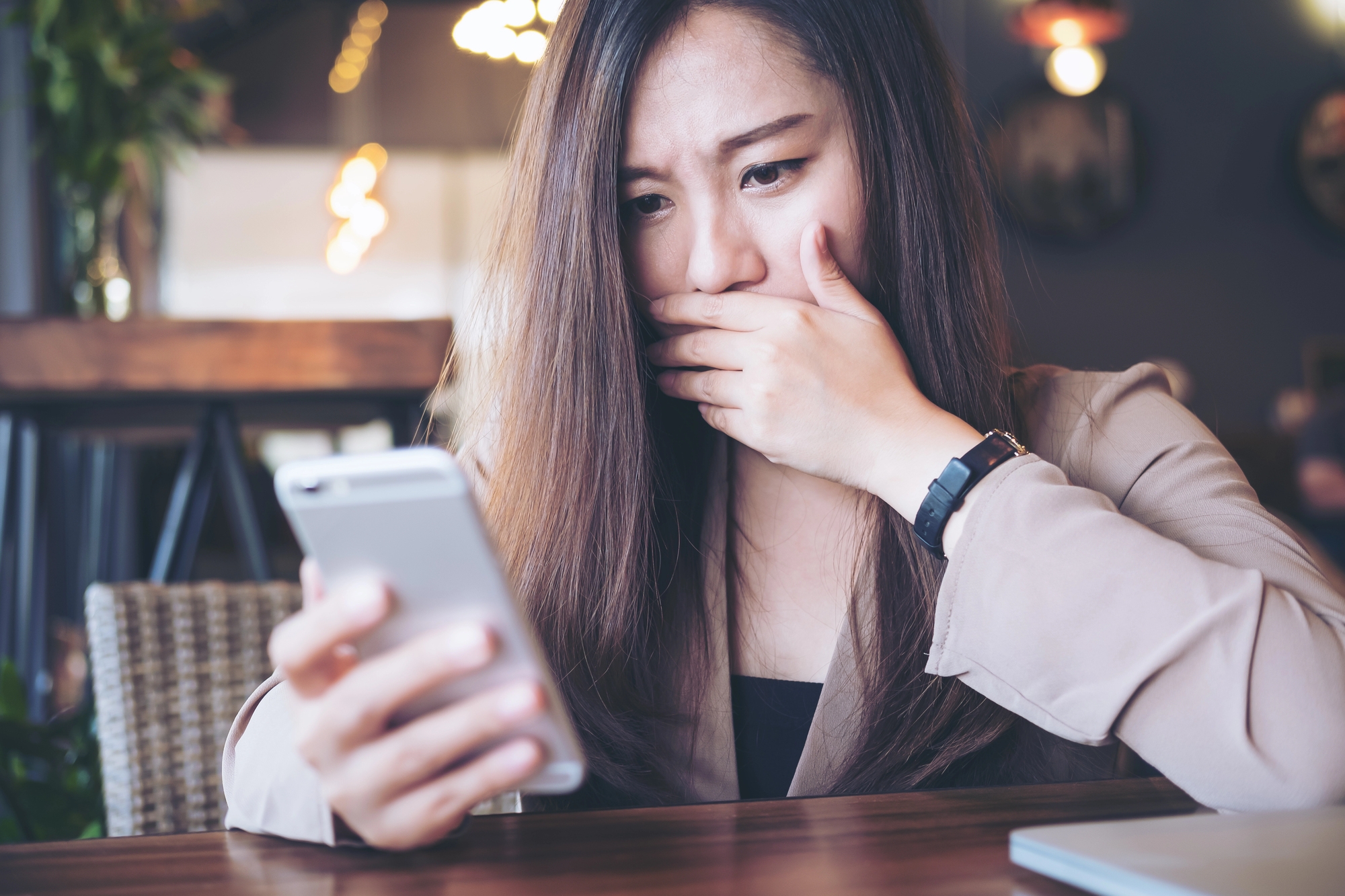 SG worker shares new colleague is being bullied, asks if she should step in