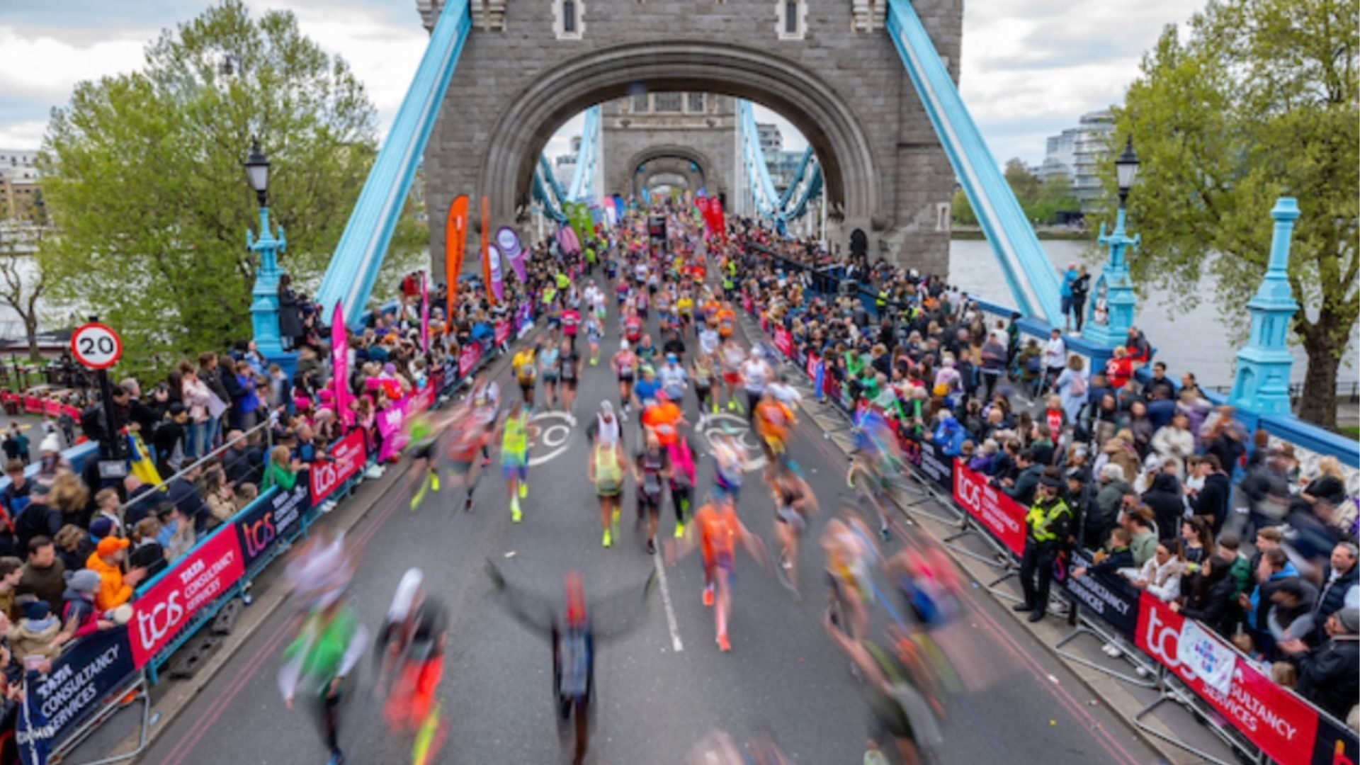 London Marathon breaks world record for most race finishers